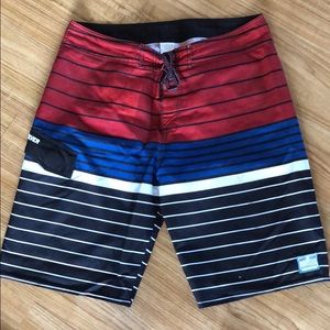 Quicksilver Boardshorts 34